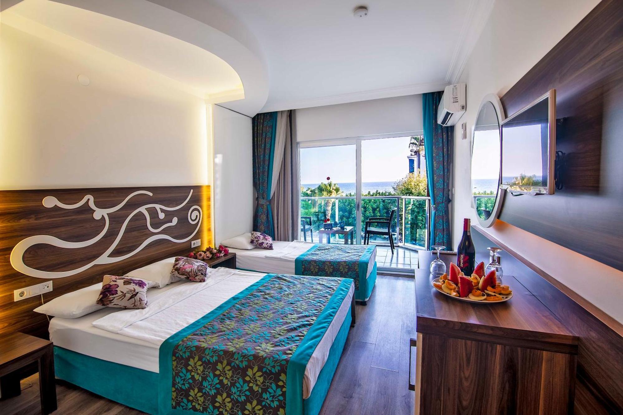 Kleopatra Blue Hawai Hotel Алания Экстерьер фото